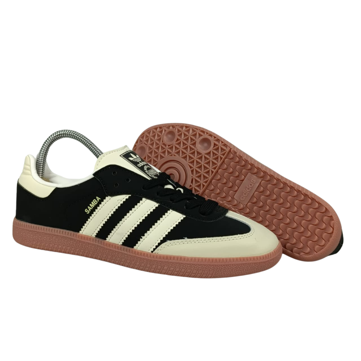 ZAPATILLAS ADIDAS O PARA HOMBRE: Guía Completa para Comprar las Mejores Si estás buscando ZAPATILLAS ADIDAS O PARA HOMBRE que combinen estilo, comodidad y calidad, has llegado al lugar correcto. En Onlineshoppingcenterg, te ofrecemos una selección exclusiva de los mejores tenis Adidas para hombre originales que satisfacen todas tus necesidades. Aquí te mostramos todo lo que necesitas saber antes de hacer tu compra.  ¿Por Qué Elegir ZAPATILLAS ADIDAS O PARA HOMBRE? Las ZAPATILLAS ADIDAS O PARA HOMBRE son sinónimo de innovación y estilo. Desde modelos clásicos hasta las últimas tendencias, Adidas ofrece opciones para todos los gustos. Con una amplia gama de diseños y precios, seguro encontrarás el par perfecto que se ajuste a tu estilo y presupuesto.  Calidad y Durabilidad en Cada Paso Los tenis Adidas hombre originales están fabricados con materiales de alta calidad, lo que asegura una larga durabilidad. Además, su diseño ergonómico proporciona una gran comodidad, ideal para usar en el día a día o durante actividades deportivas.  Encuentra la Mejor Oferta en ZAPATILLAS ADIDAS O PARA HOMBRE En Onlineshoppingcenterg, entendemos la importancia de obtener el mejor precio sin sacrificar calidad. Por eso, te ofrecemos una amplia gama de tenis Adidas originales a precios competitivos. Ya sea que estés buscando las últimas tendencias o modelos clásicos, aquí encontrarás la mejor opción.